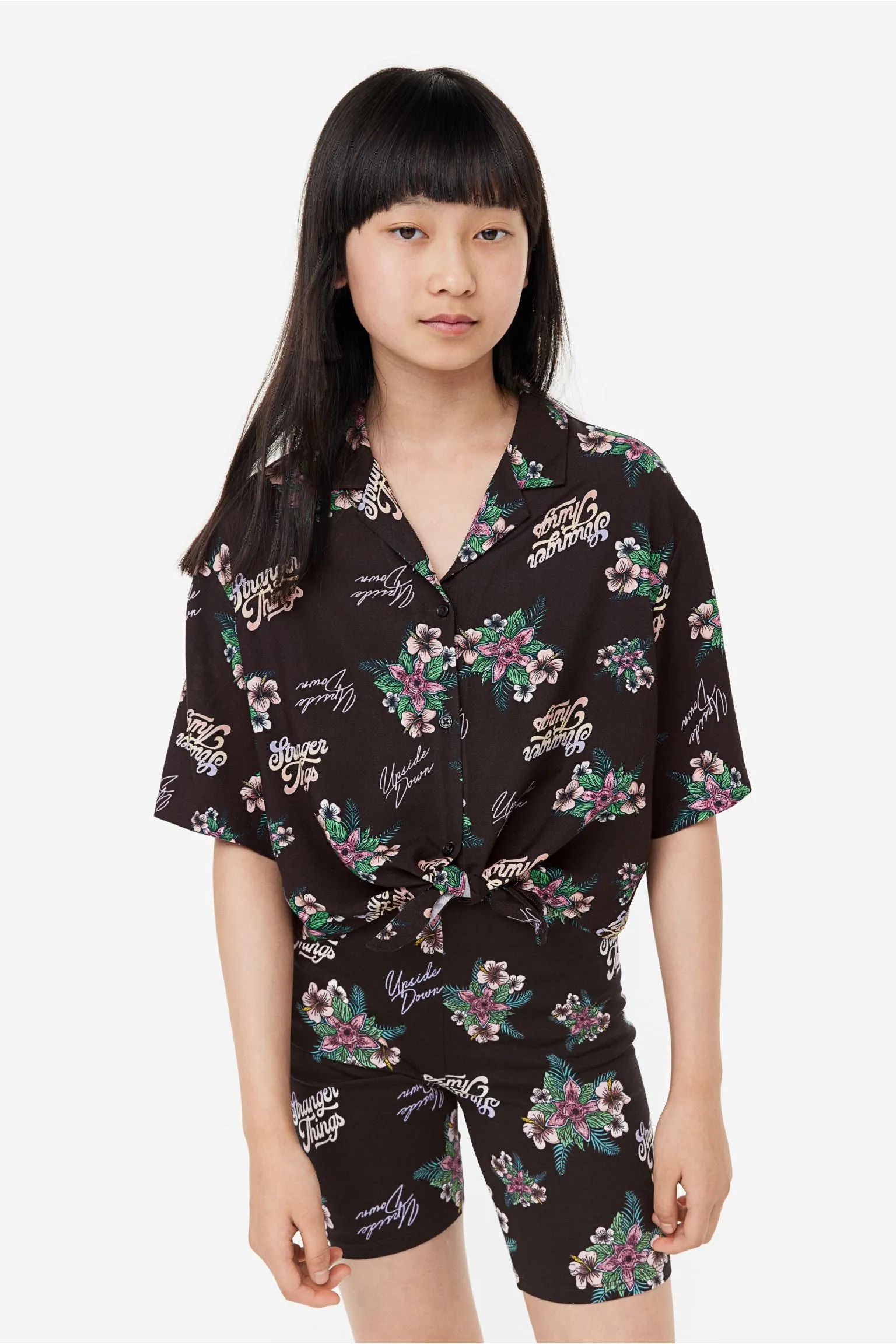 H&M Stranger Things Tie-detail Printed blouse, black