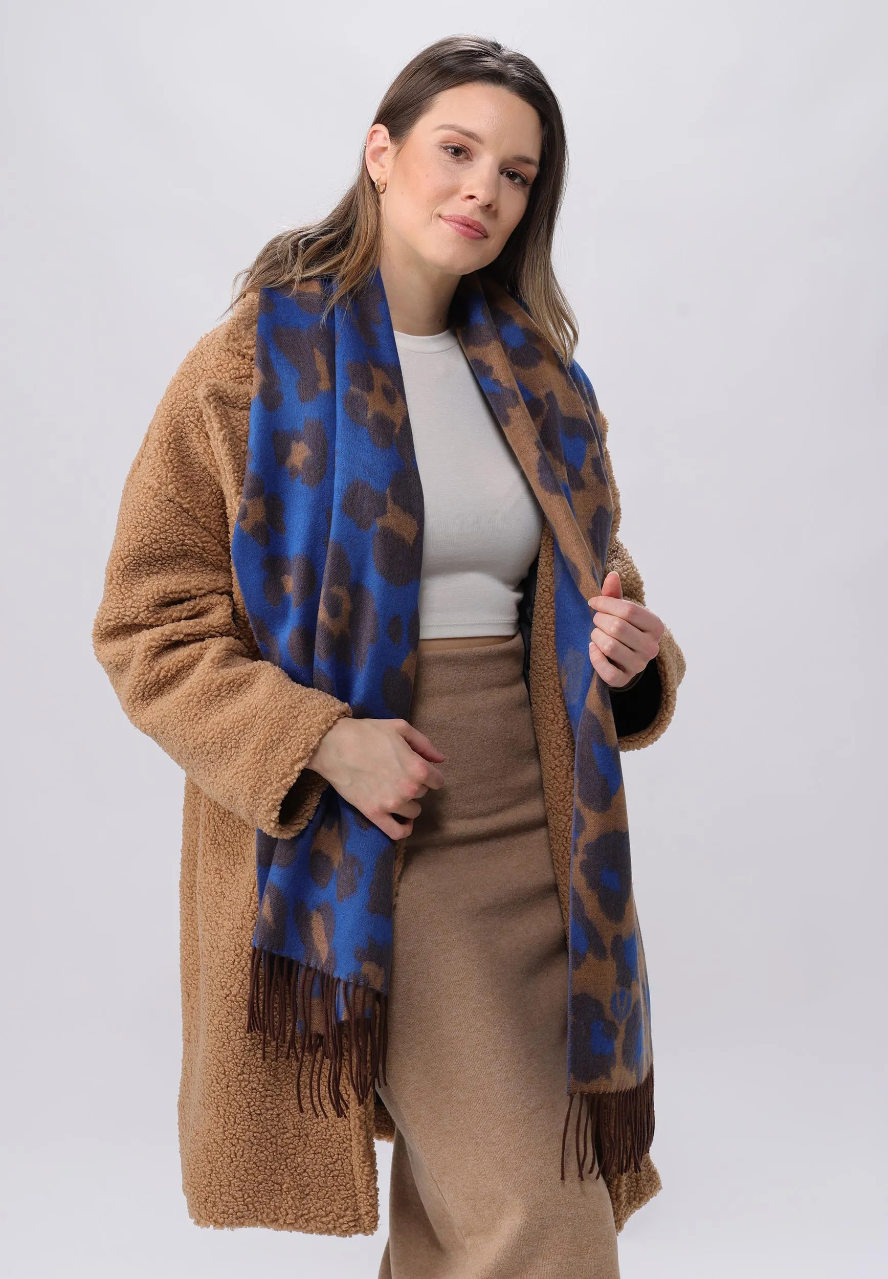 Multi Leo Oversized Cashmink® Scarf